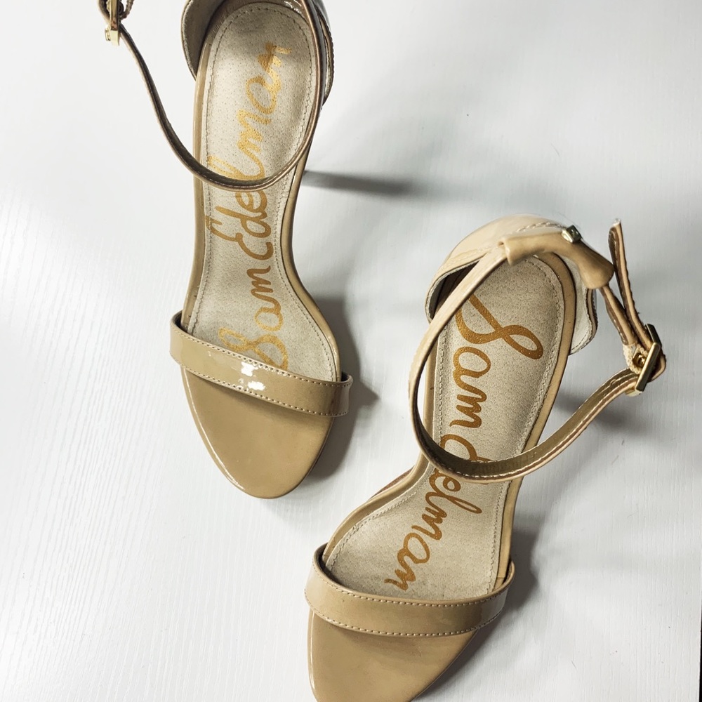 Lightly worn nude heel sandal